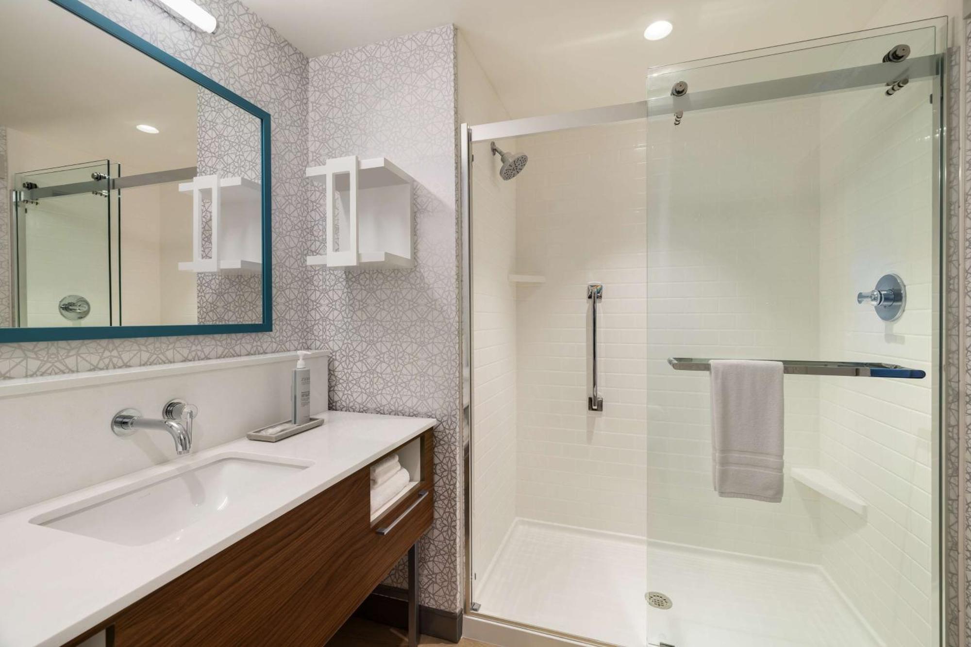 Hampton Inn & Suites Maui North Shore Kahului Ngoại thất bức ảnh