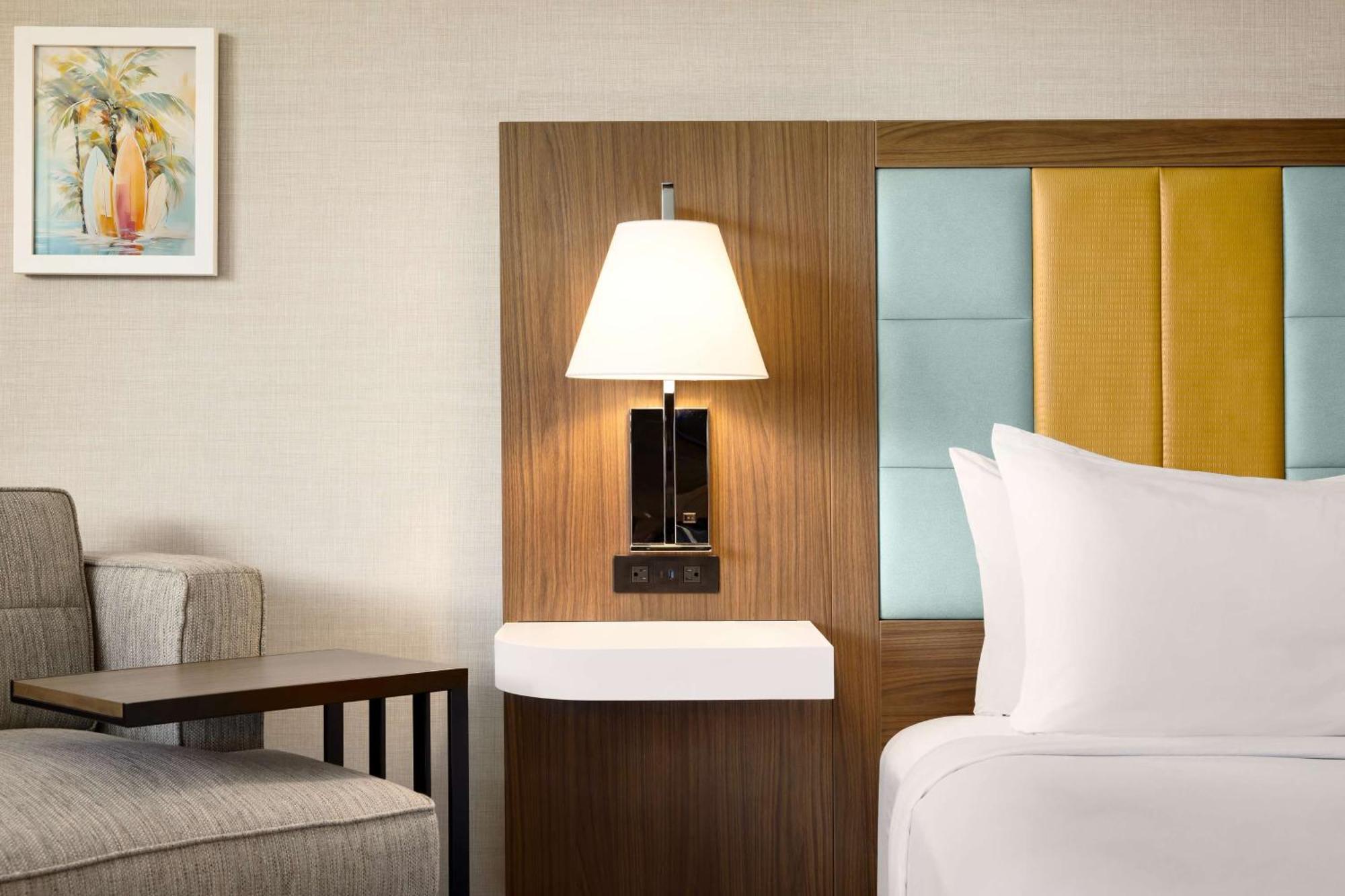 Hampton Inn & Suites Maui North Shore Kahului Ngoại thất bức ảnh